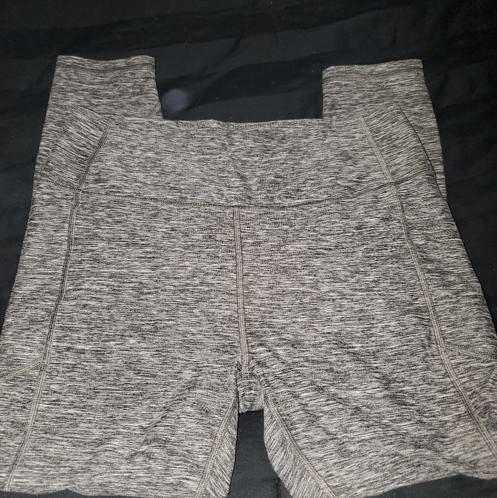 Victoria Secret Incredible 7/8 Legging